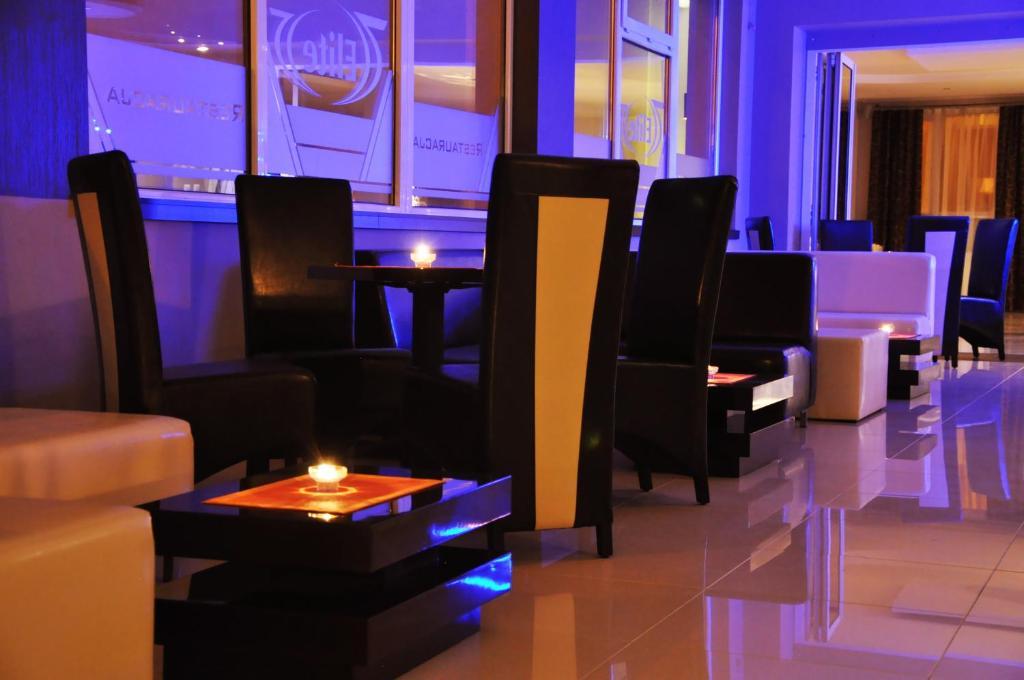 Hotel Pojezierze Щецинек Экстерьер фото