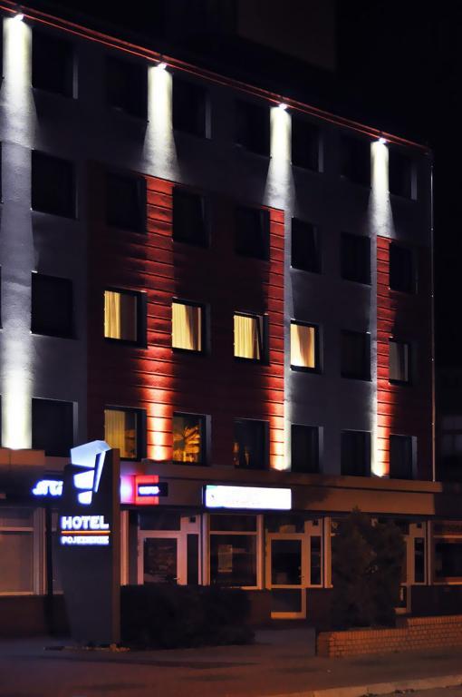 Hotel Pojezierze Щецинек Экстерьер фото
