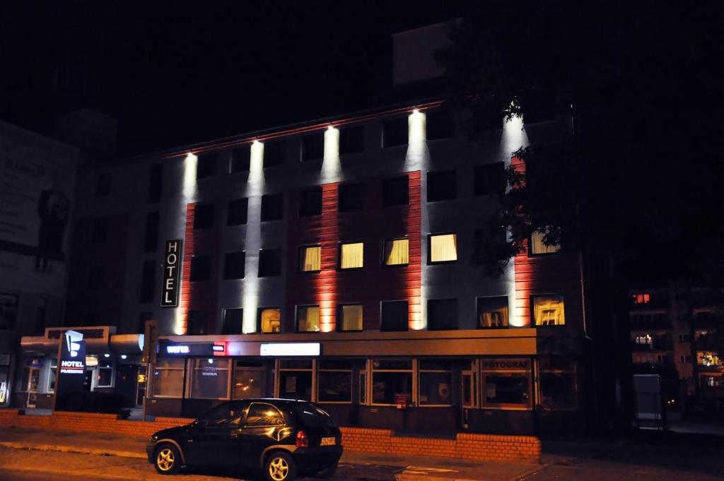 Hotel Pojezierze Щецинек Экстерьер фото