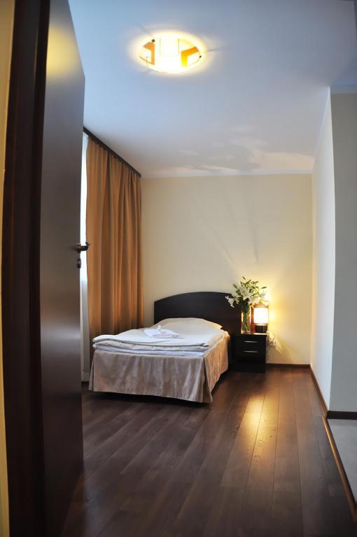 Hotel Pojezierze Щецинек Номер фото